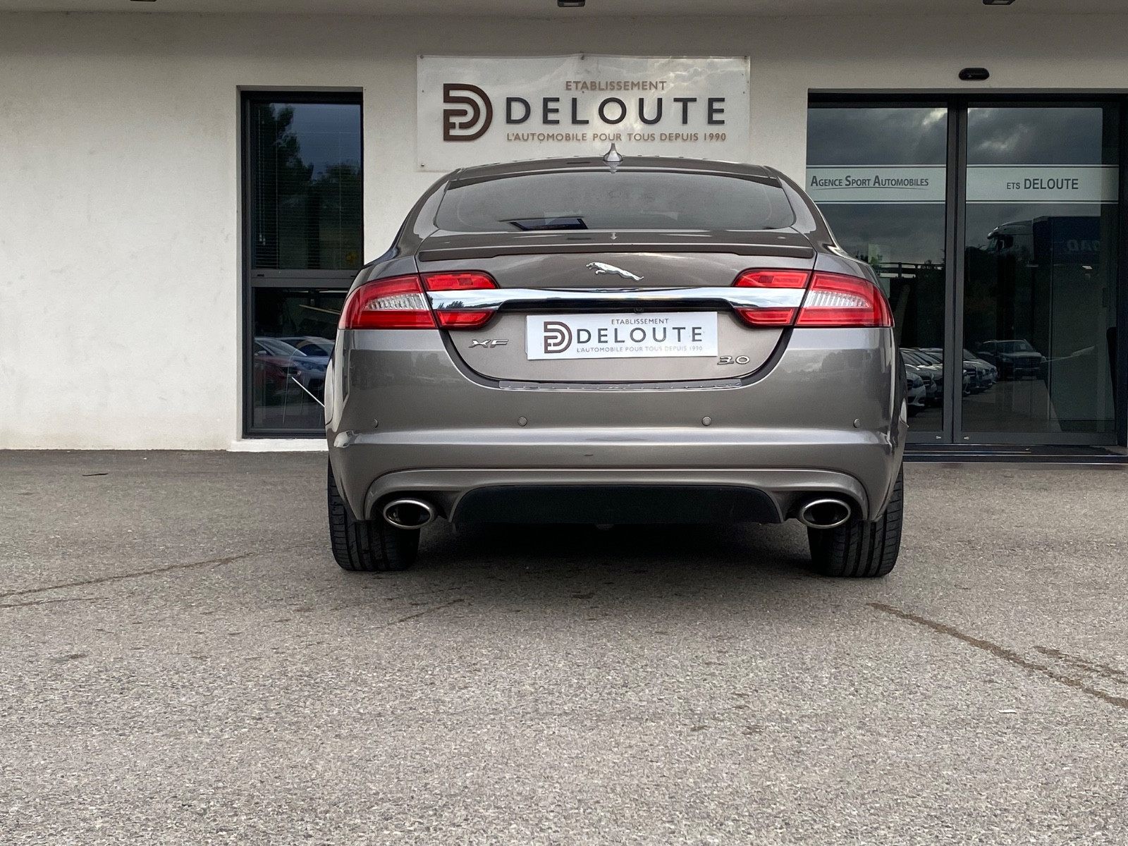 jaguar-xf-3-0-v6-diesel-20251022172941