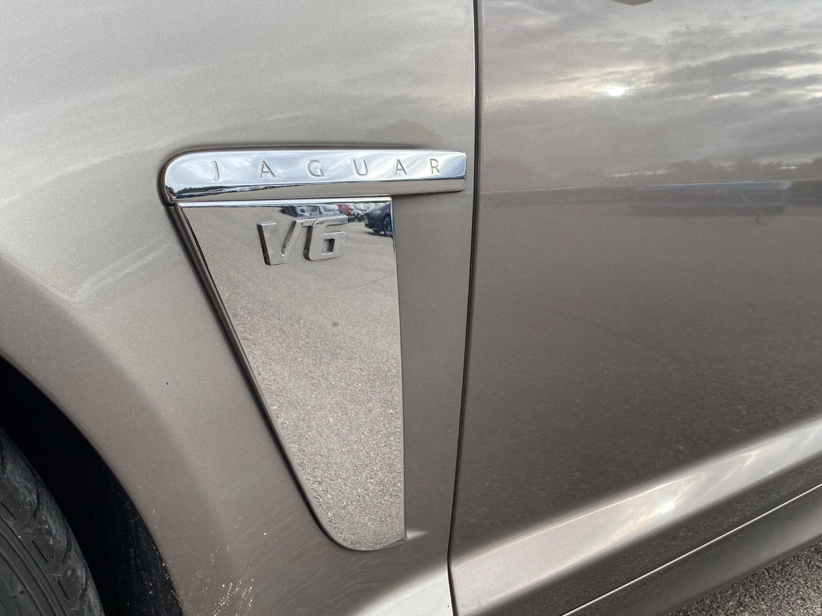 jaguar-xf-3-0-v6-diesel-20251022173052