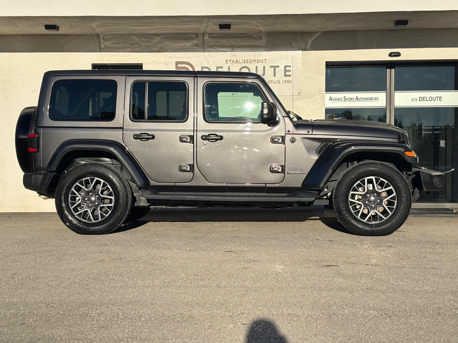 jeep-wrangler-wrangler-unlimited-jl-night-eagle-20251029141149