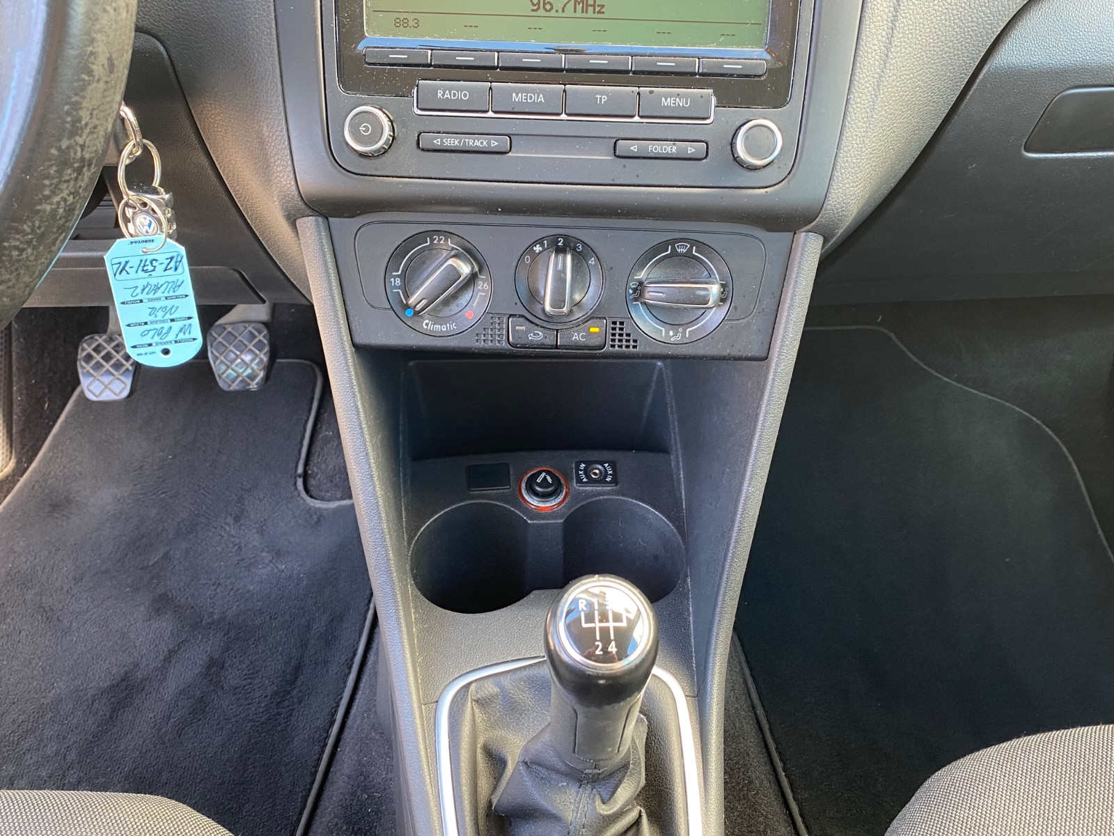 volkswagen-polo-iv-3-5p-comfortline-20251007175931