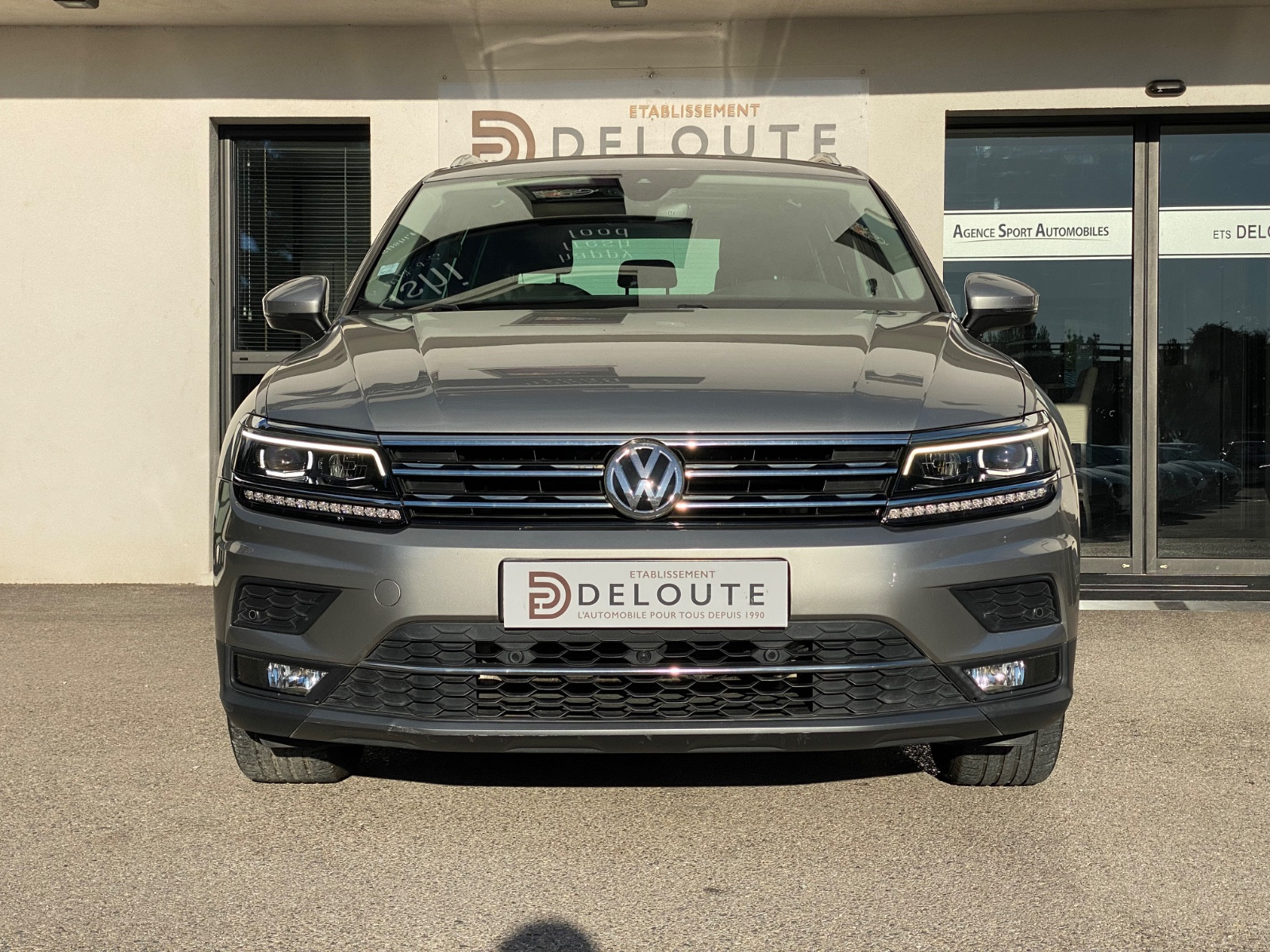 volkswagen-tiguan-carat-bmt-dsg-20251030172641