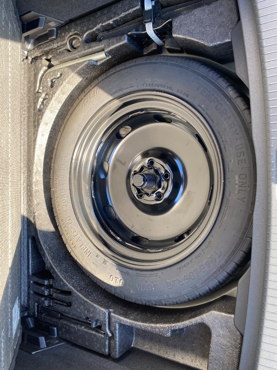 volkswagen-tiguan-carat-bmt-dsg-20251030173351