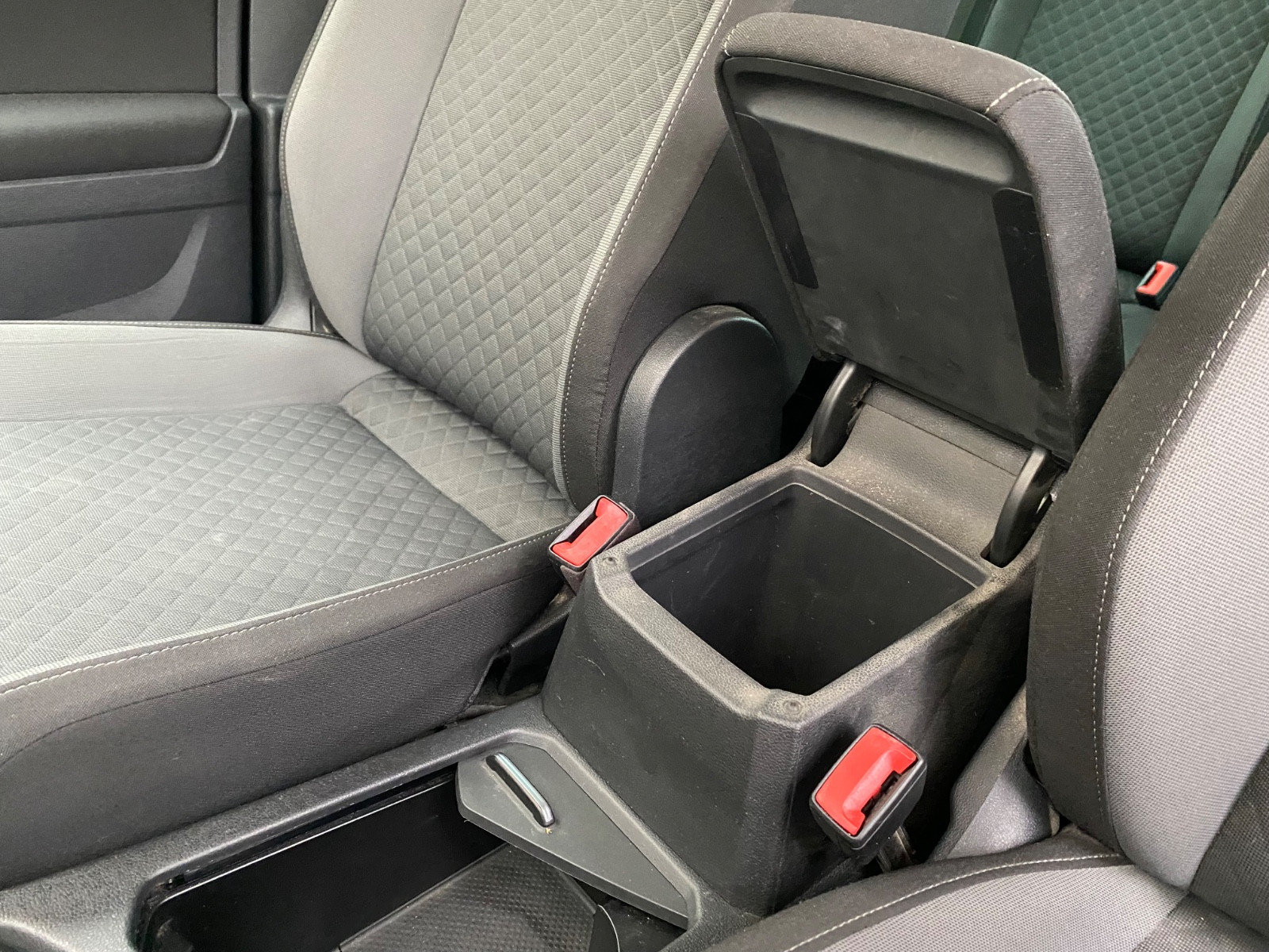 volkswagen-tiguan-confortline-bmt-start-stop-4motion-20251021190144