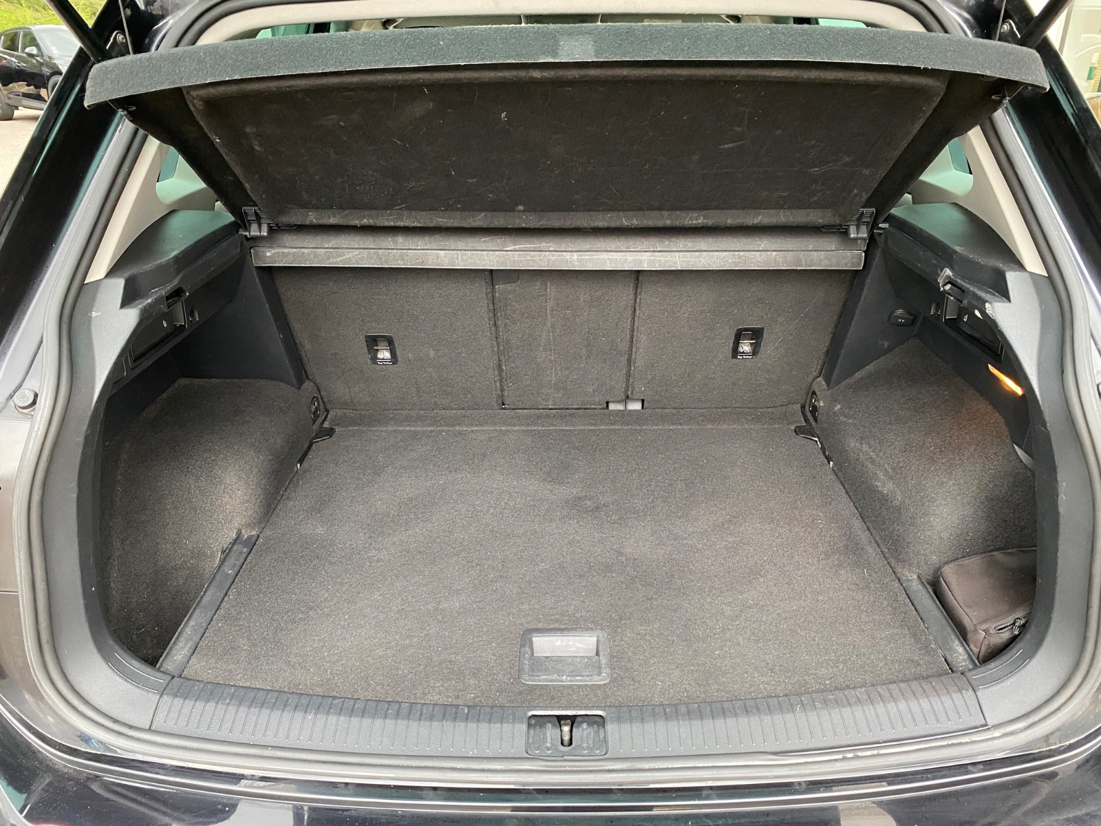 volkswagen-tiguan-confortline-bmt-start-stop-4motion-20251021190147