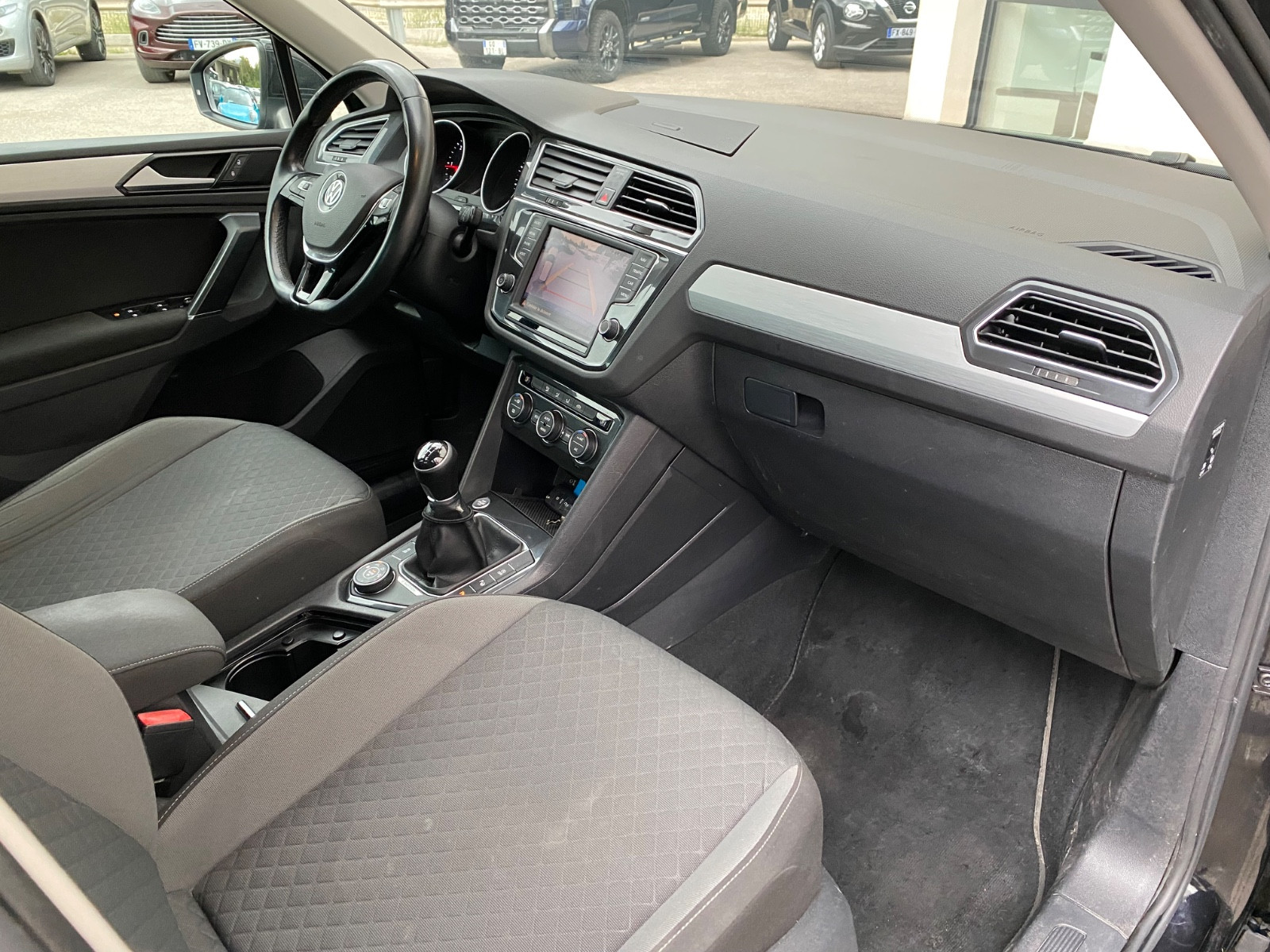 volkswagen-tiguan-confortline-bmt-start-stop-4motion-20251021190153