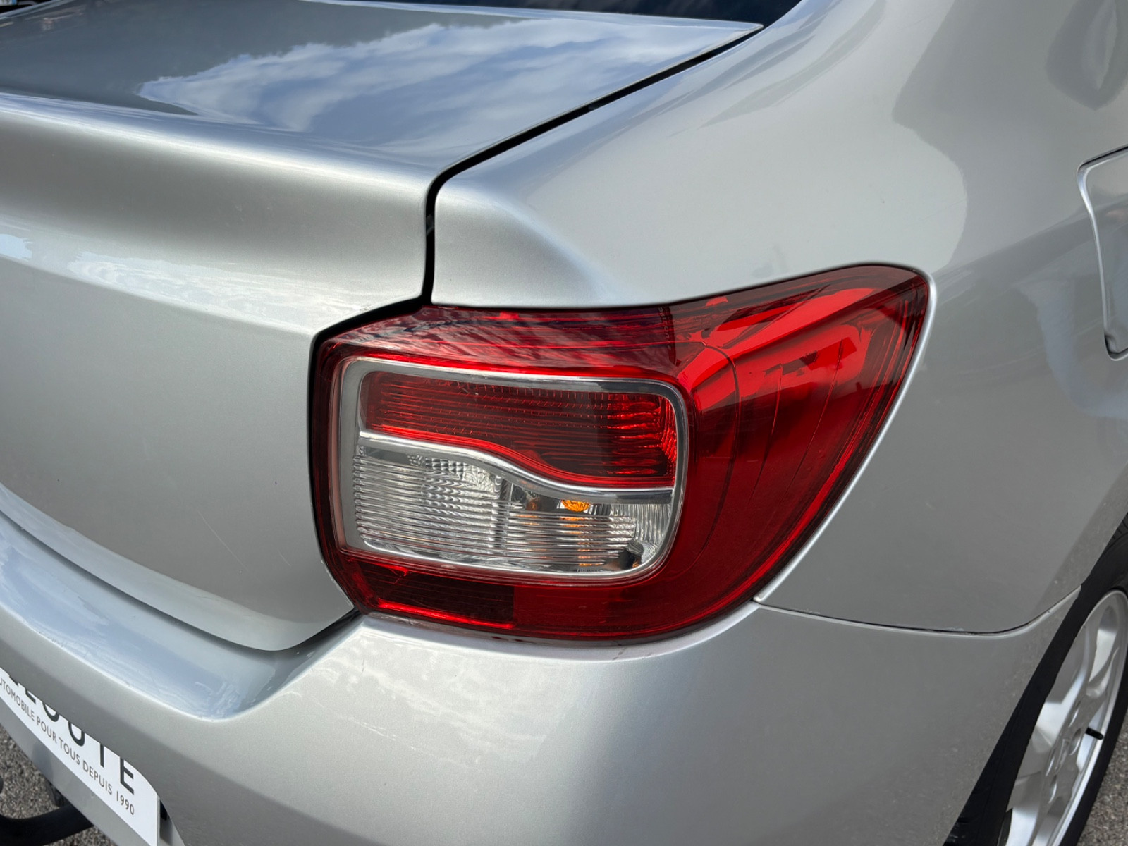 dacia-logan-ii-laureate-20251118150751