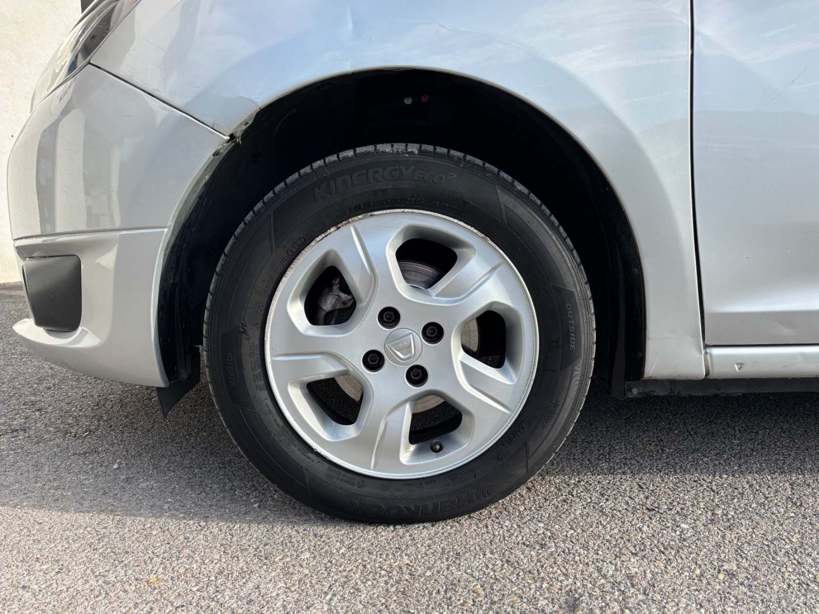 dacia-logan-ii-laureate-20251118151107