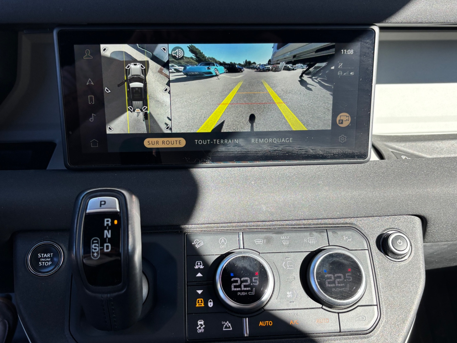 land-rover-defender-110-hard-top-x-dynamic-se-20251104113251