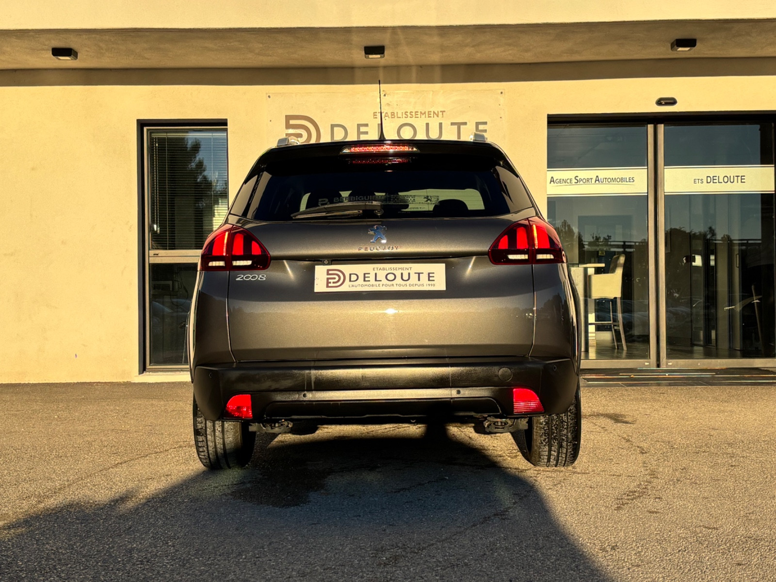 peugeot-2008-signature-20251104165703