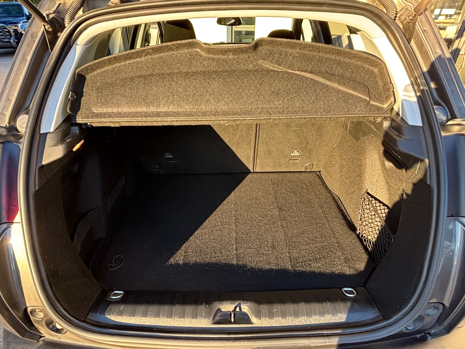 peugeot-2008-signature-20251104170326