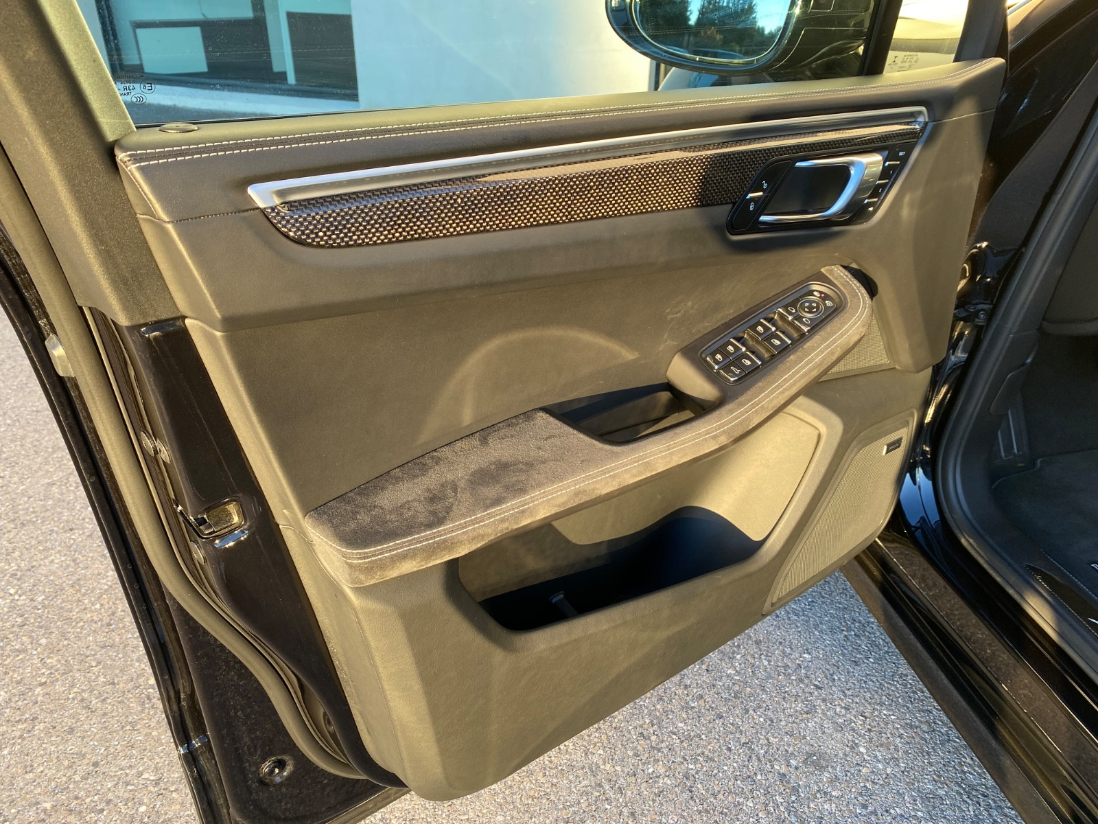 porsche-macan-turbo-kit-performance-pdk-20251103180329