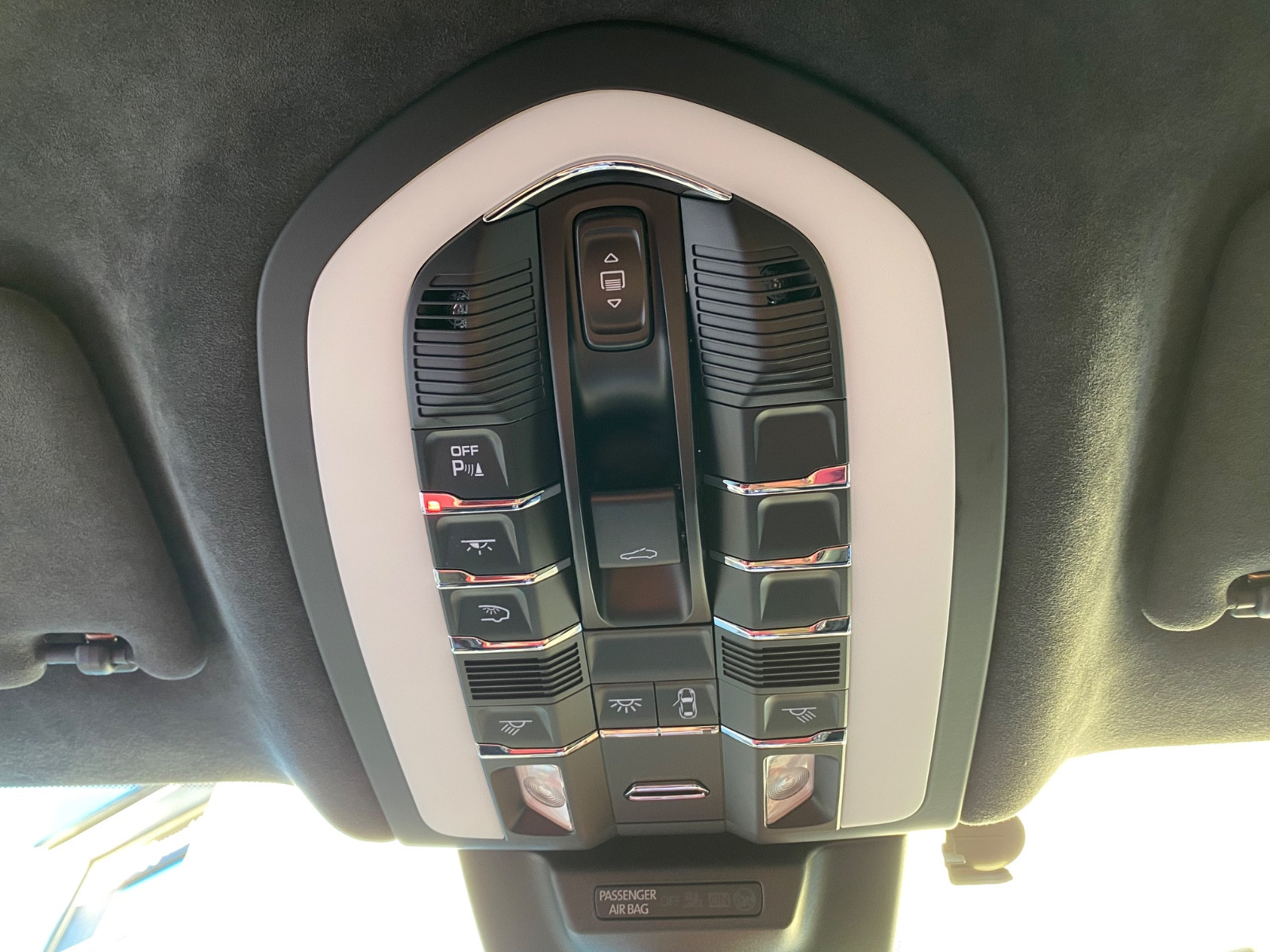 porsche-macan-turbo-kit-performance-pdk-20251103180755