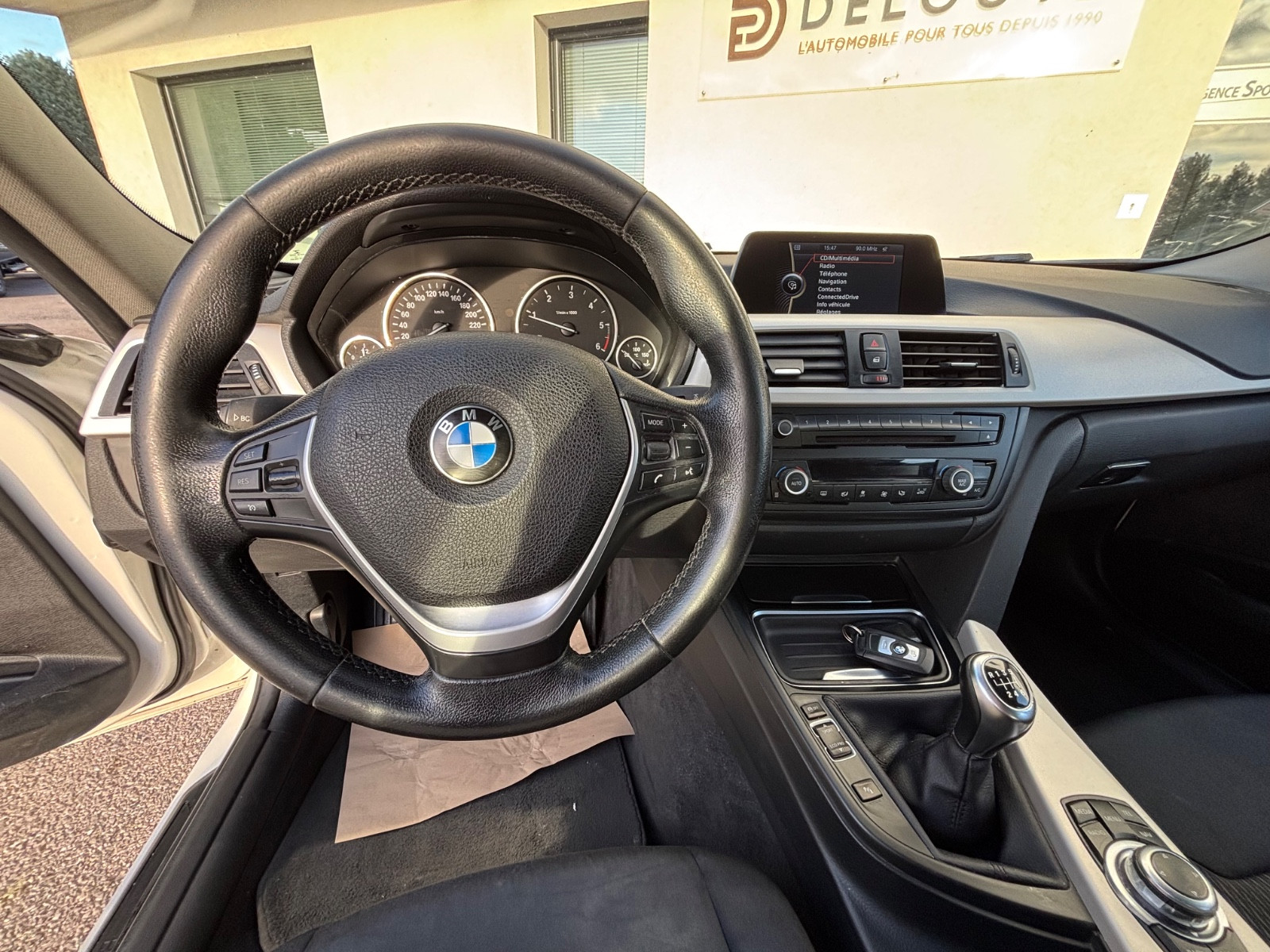 b-m-w-serie-3-touring-318d-edition-20251112161629