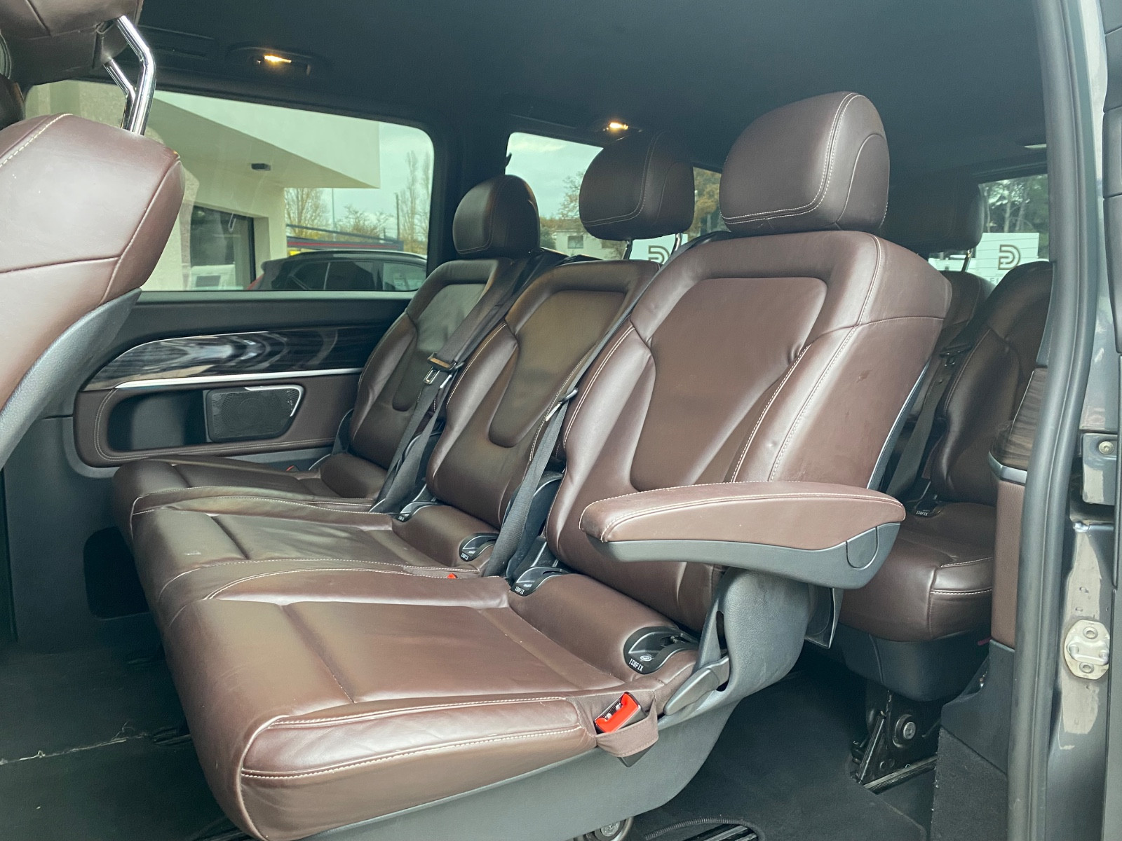 mercedes-benz-classe-v-250d-avantgarde-extra-long-20251211091955