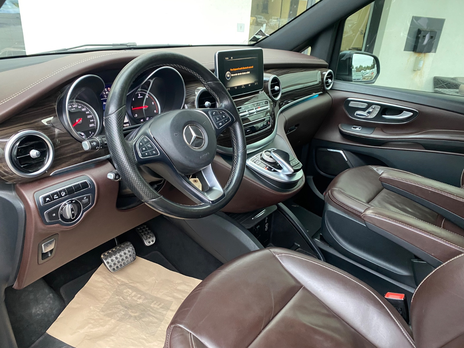 mercedes-benz-classe-v-250d-avantgarde-extra-long-20251211092015
