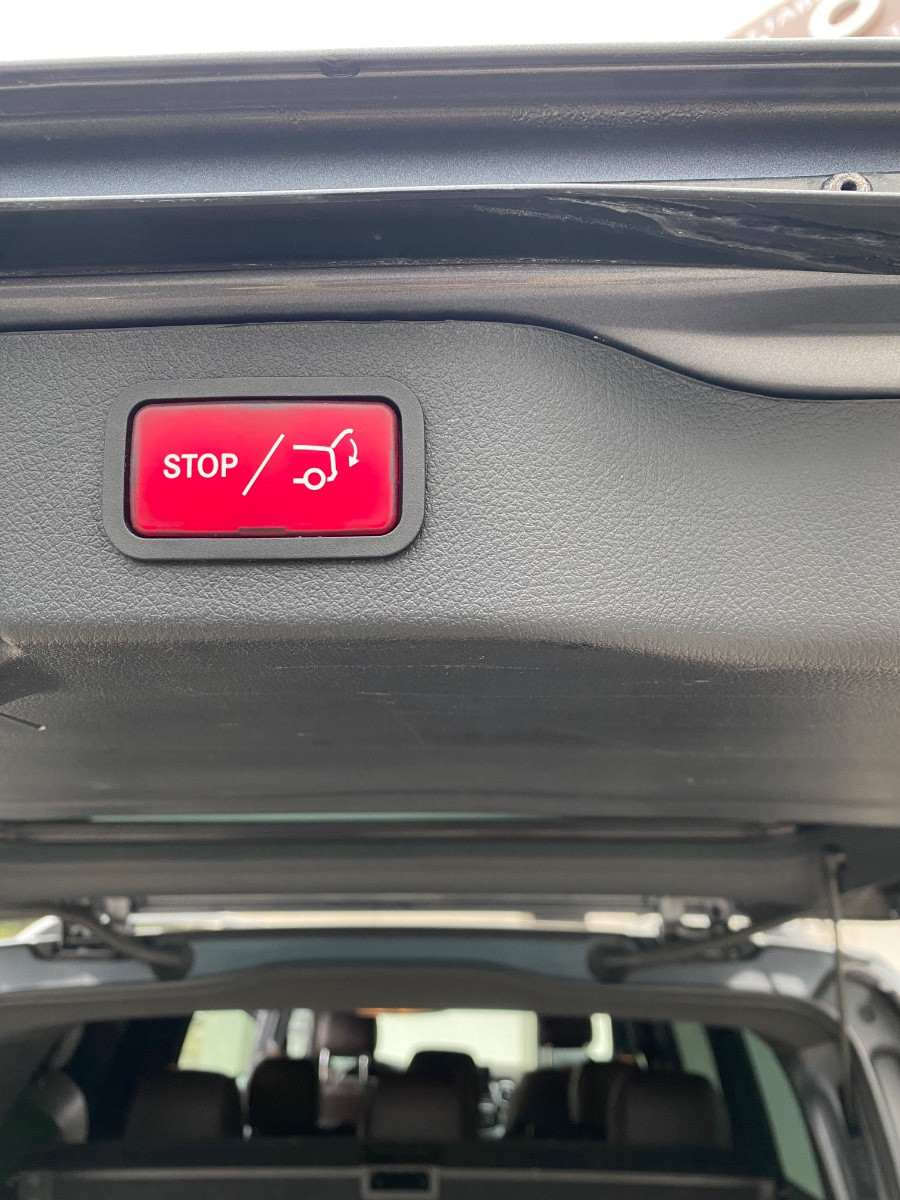 mercedes-benz-classe-v-250d-avantgarde-extra-long-20251211092229