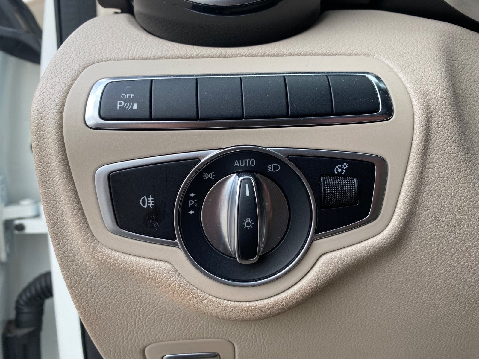 mercedes-glc-43-amg-4matic-20251209143031