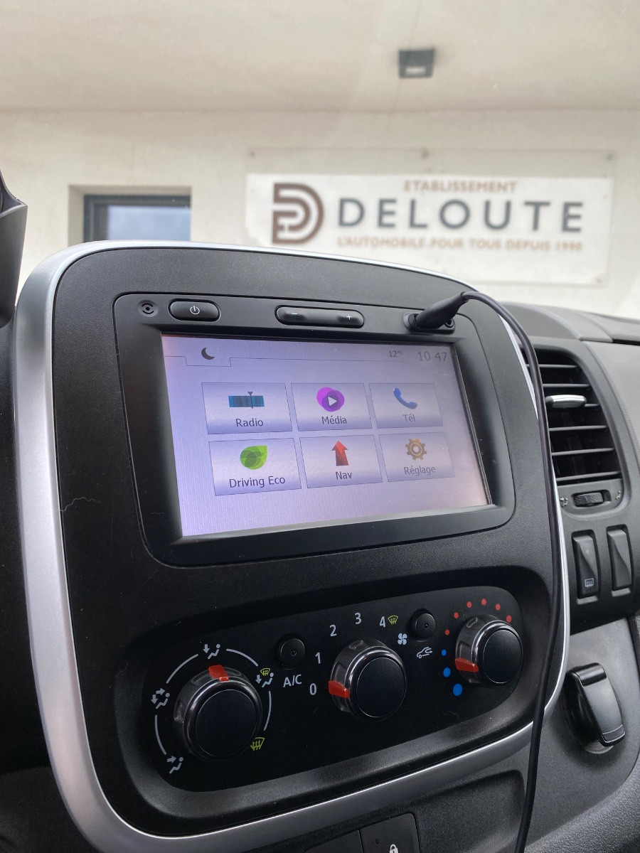 nissan-nv300-fourgon-l1h1-3-0t-n-connecta-20251211115709