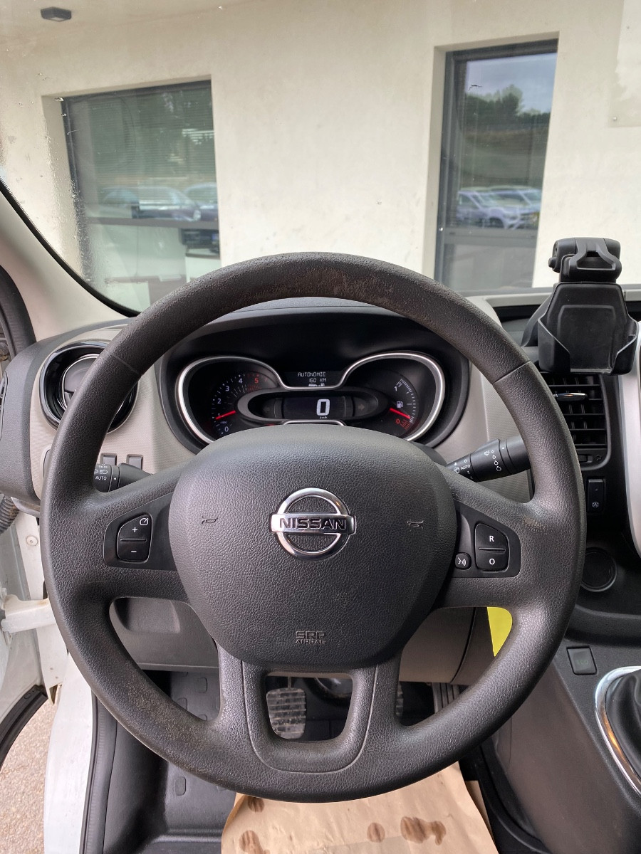 nissan-nv300-fourgon-l1h1-3-0t-n-connecta-20251211115713