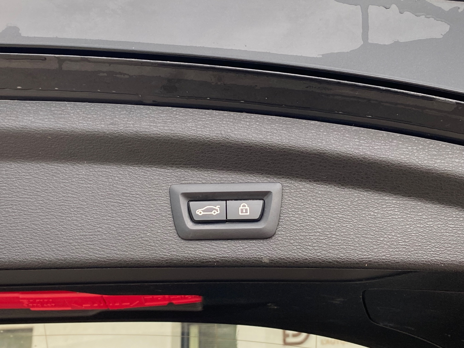 b-m-w-x2-sdrive-18-d-m-sport-20260119114243