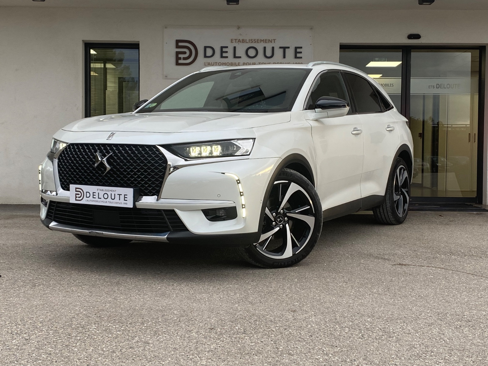 ds-ds-7-crossback-grand-chic-20260119094232