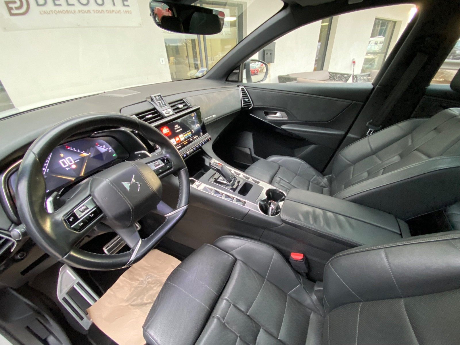 ds-ds-7-crossback-grand-chic-20260119094326