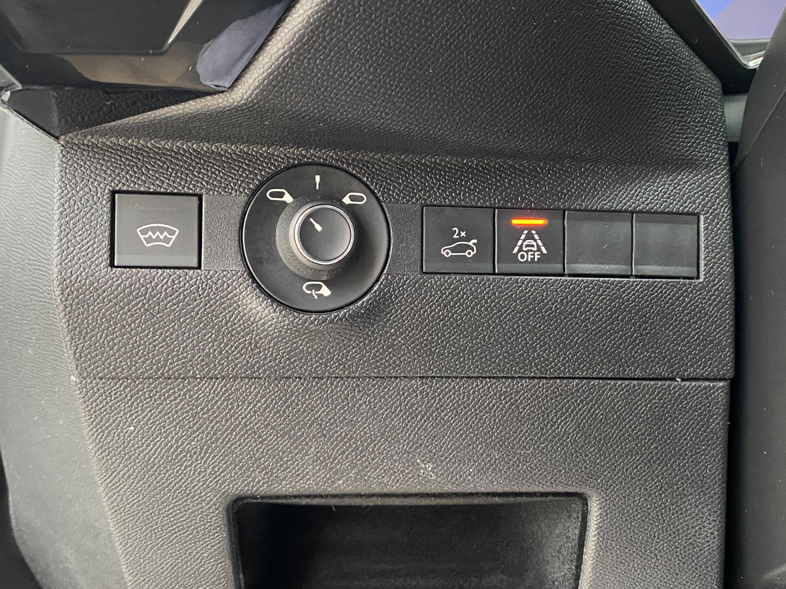 ds-ds-7-crossback-grand-chic-20260119094401