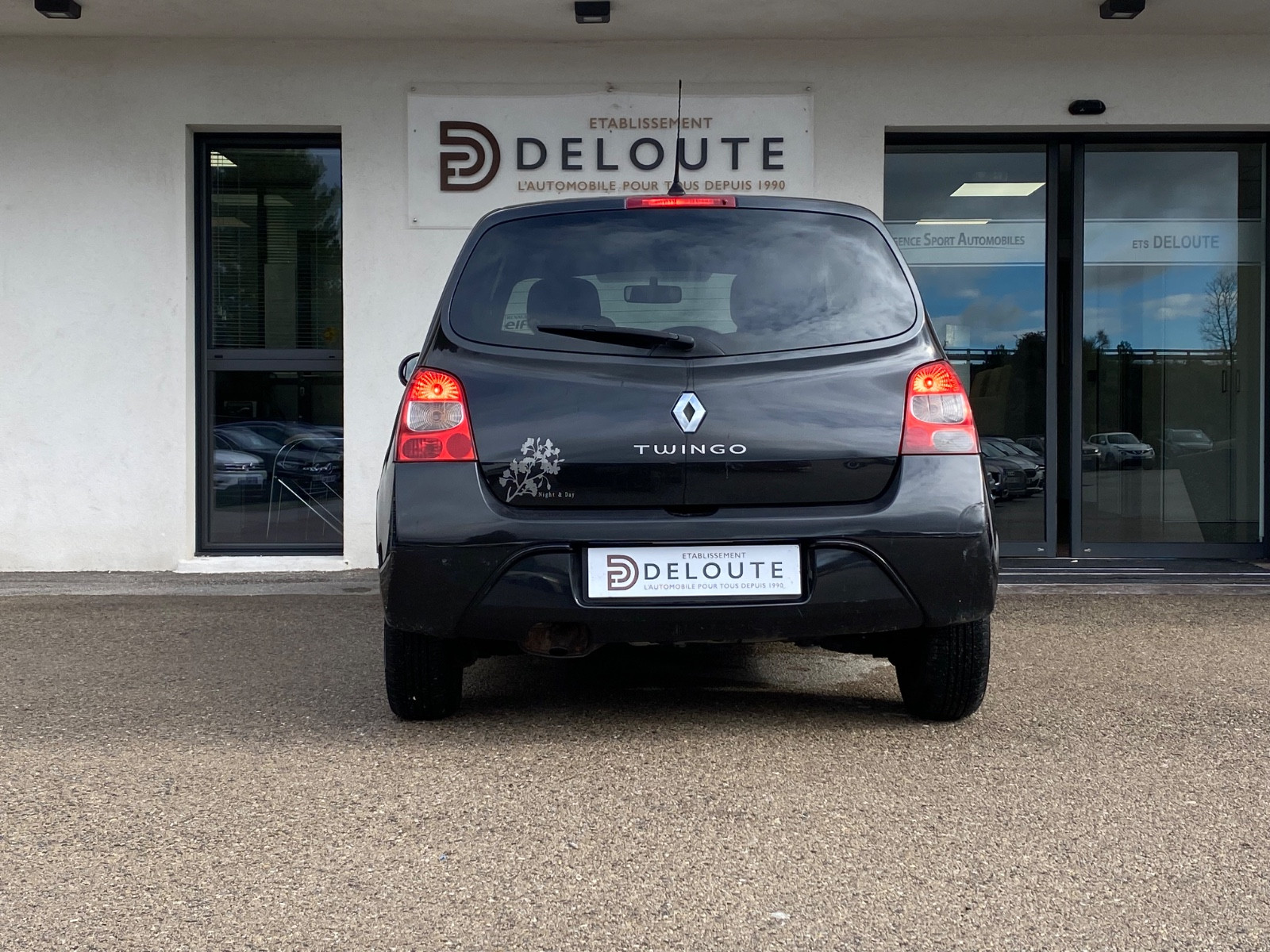 renault-twingo-ii-night-day-20260128141933