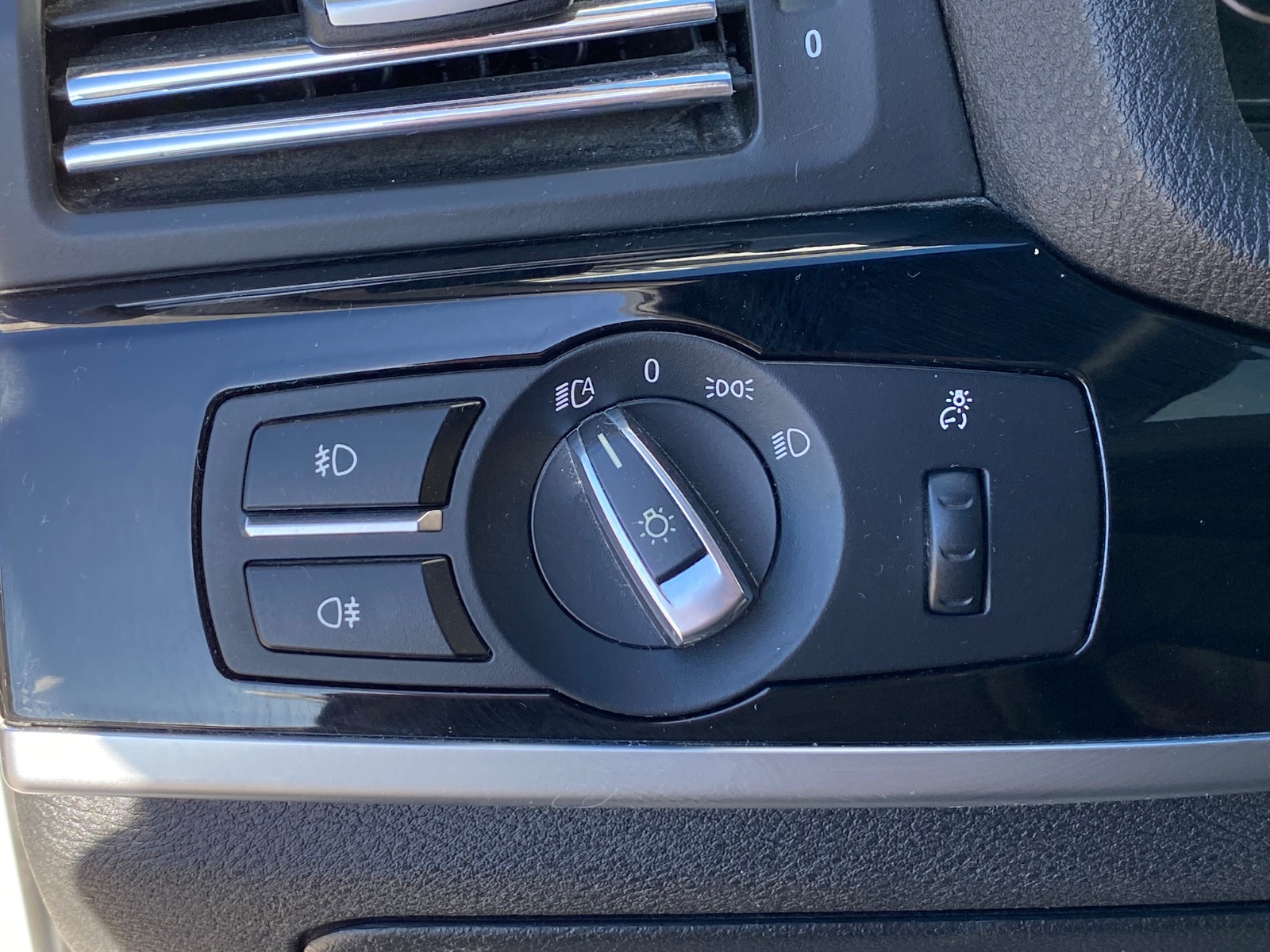 b-m-w-x3-sdrive-18-d-xline-steptronic-20260217144758