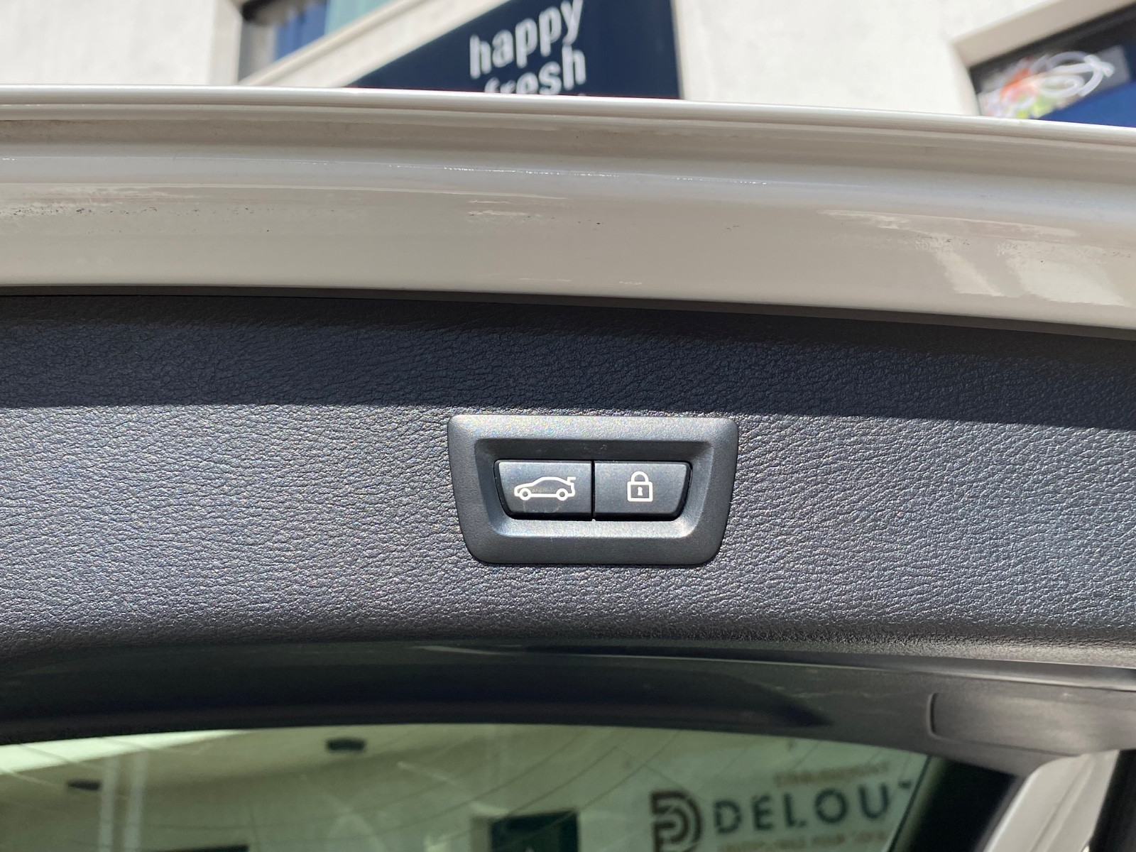 b-m-w-x3-sdrive-18-d-xline-steptronic-20260217144946