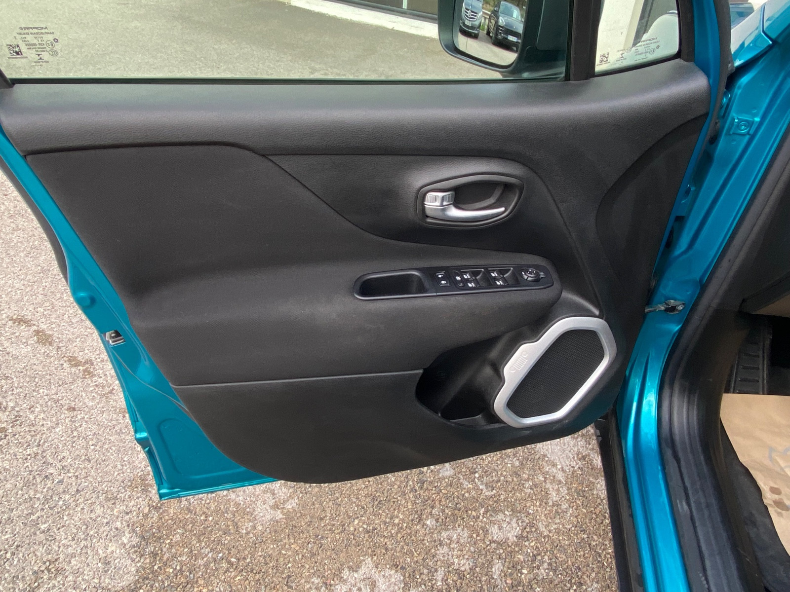 jeep-renegade-longitude-fwd-20260311092035