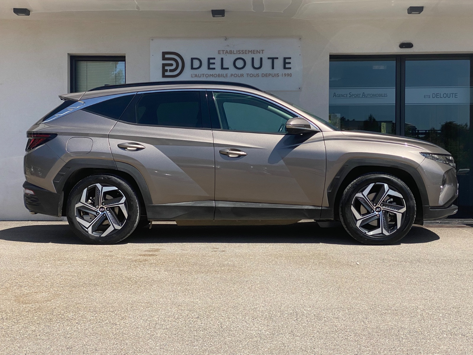 hyundai-tucson-executive-plug-in-hybrid-4wd-20260415152938