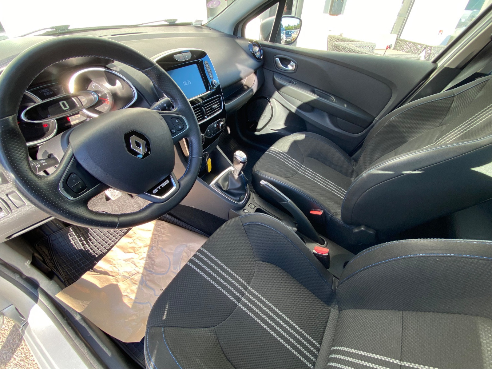 renault-clio-iv-intens-20260407104409