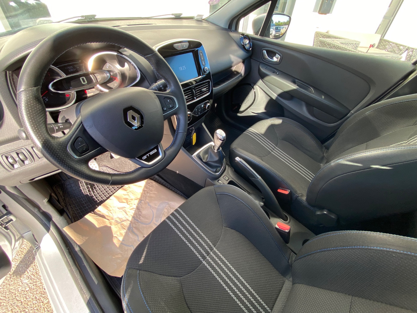 renault-clio-iv-intens-20260407104413