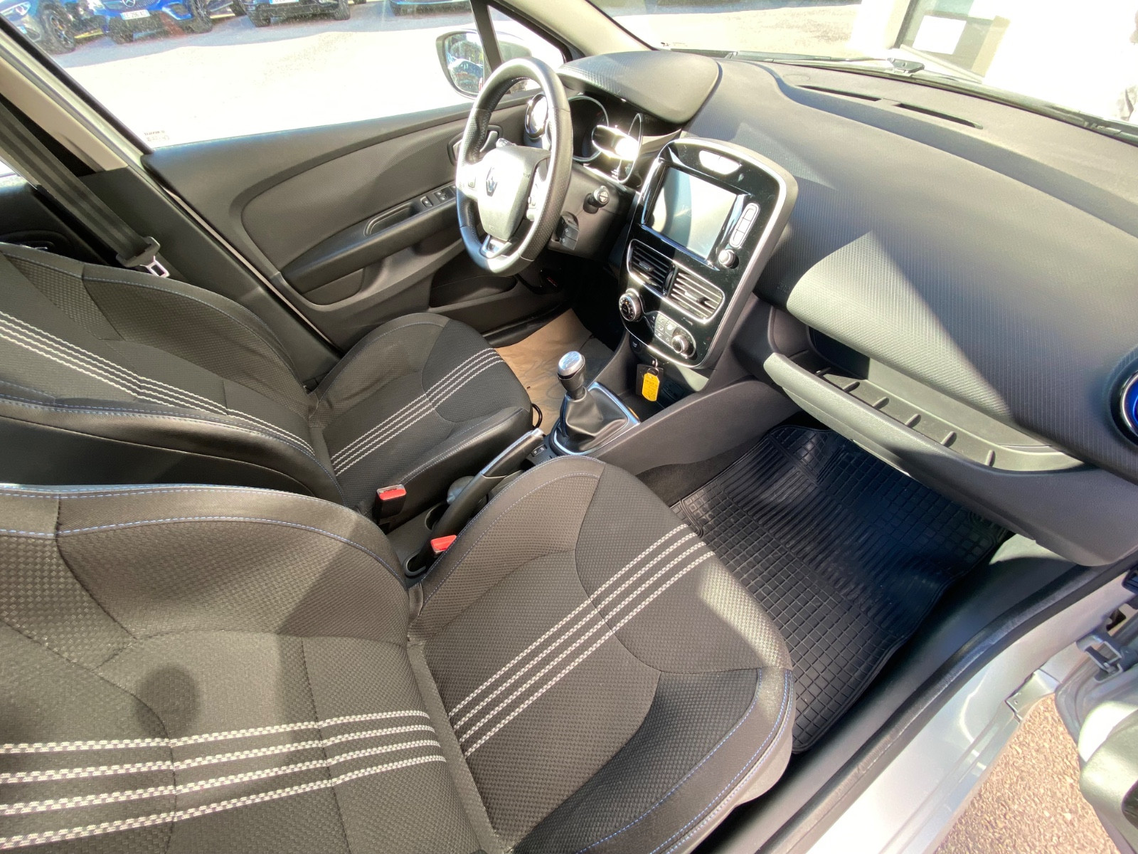 renault-clio-iv-intens-20260407104551