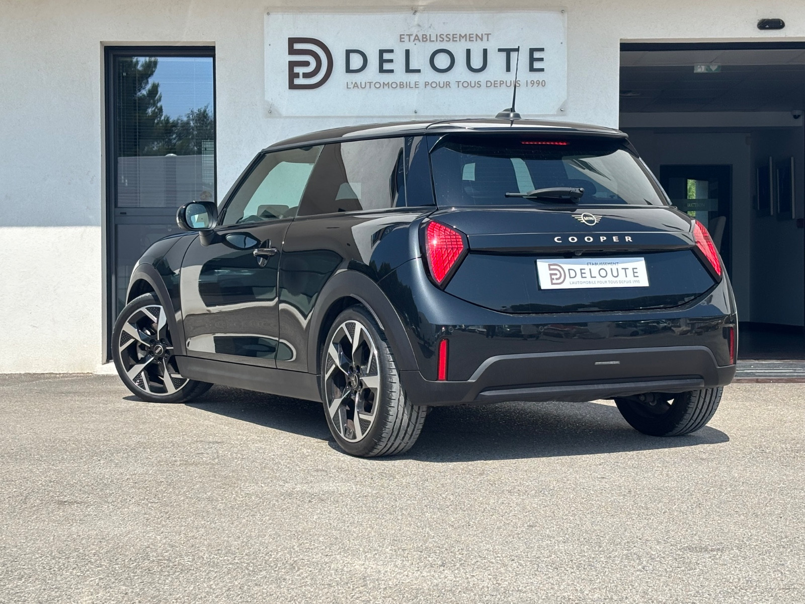 mini-mini-3-pt-cooper-c-favoured-steptronic-20260720162436