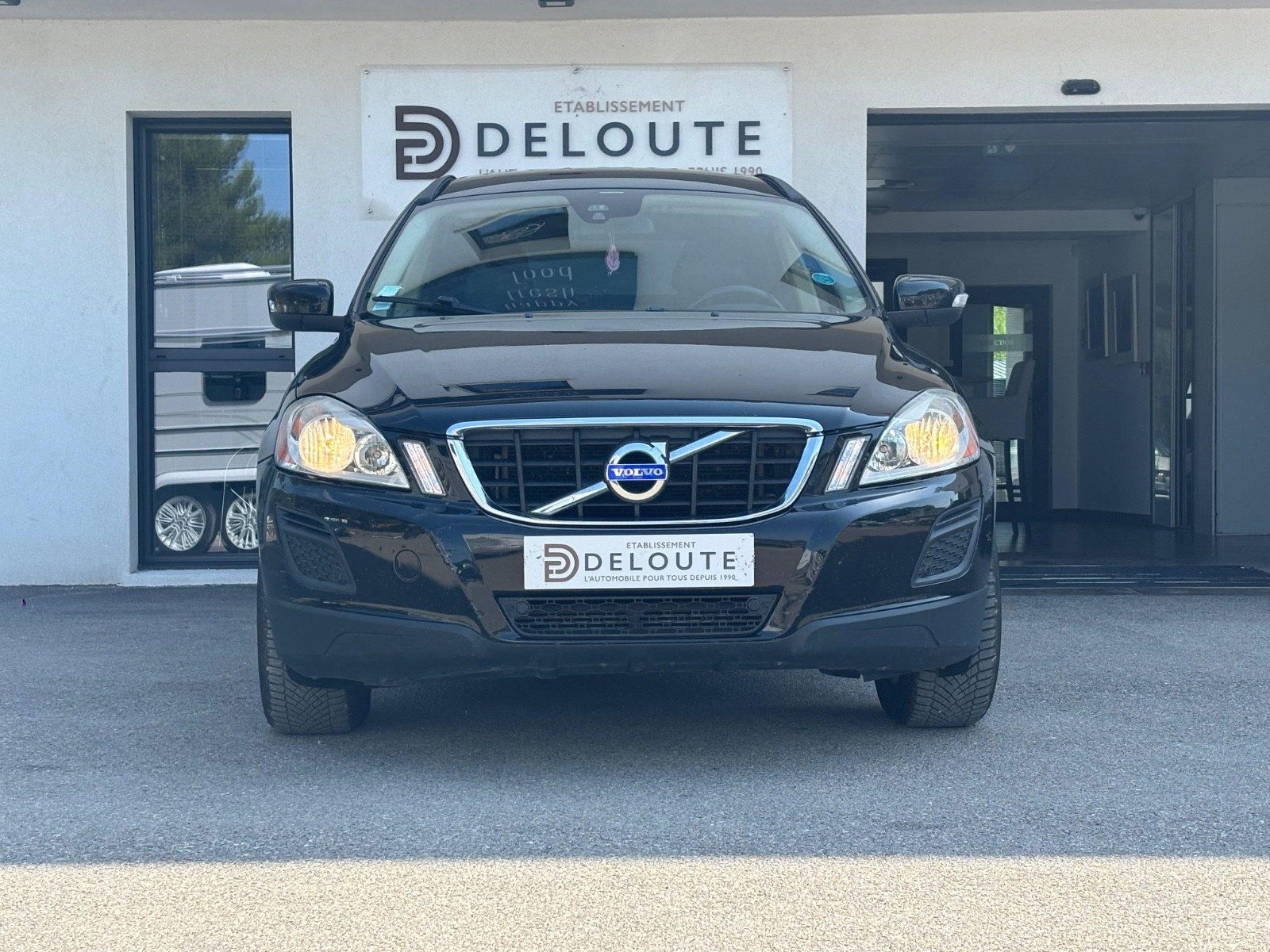 volvo-xc60-r-design-20260720112659