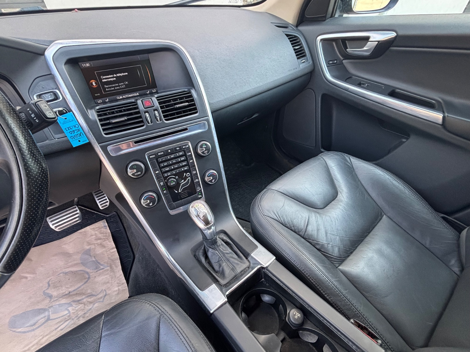 volvo-xc60-r-design-20260720113120