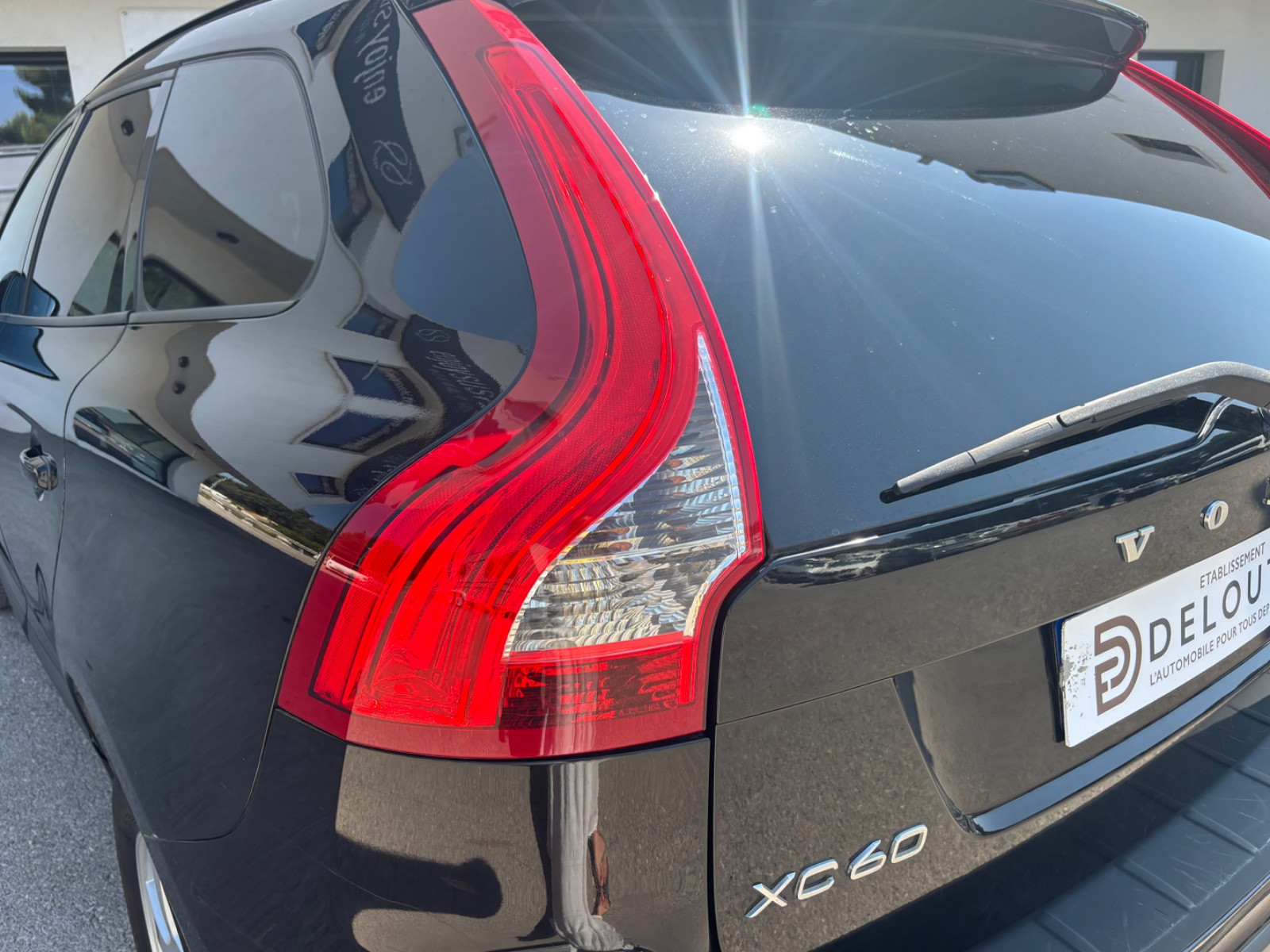 volvo-xc60-r-design-20260720113149