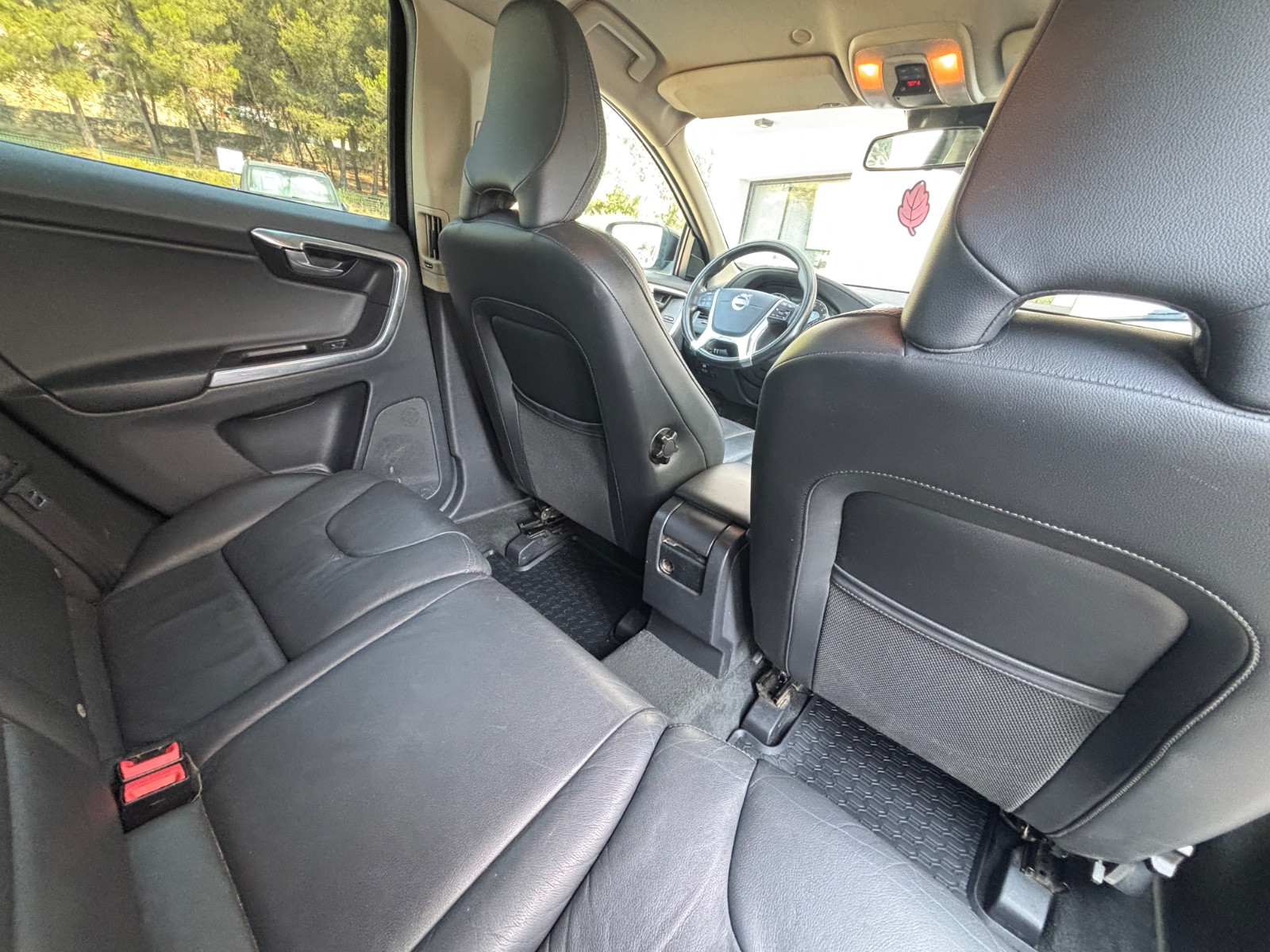 volvo-xc60-r-design-20260720113219