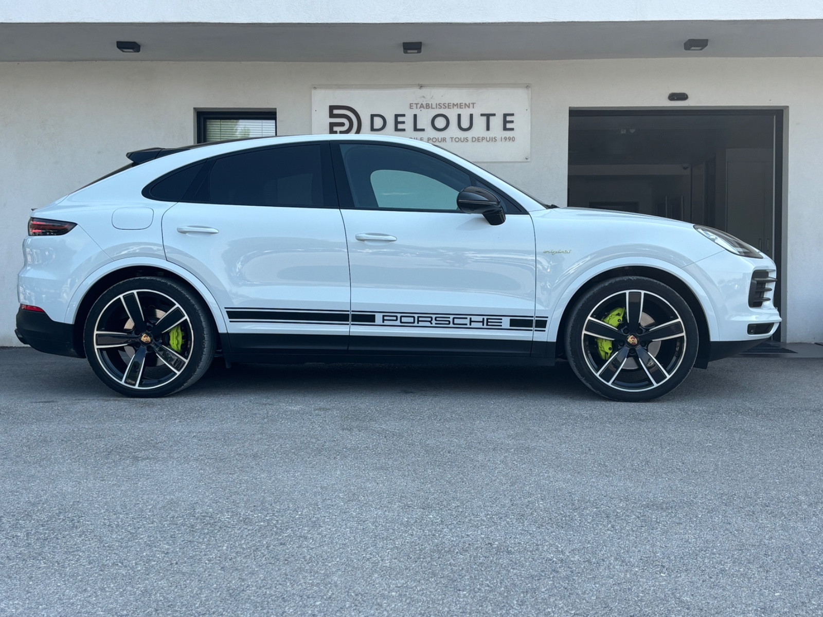 porsche-cayenne-e-hybrid-tiptronic-20260731105223
