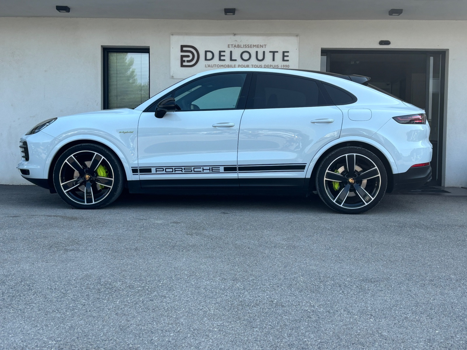 porsche-cayenne-e-hybrid-tiptronic-20260731105246