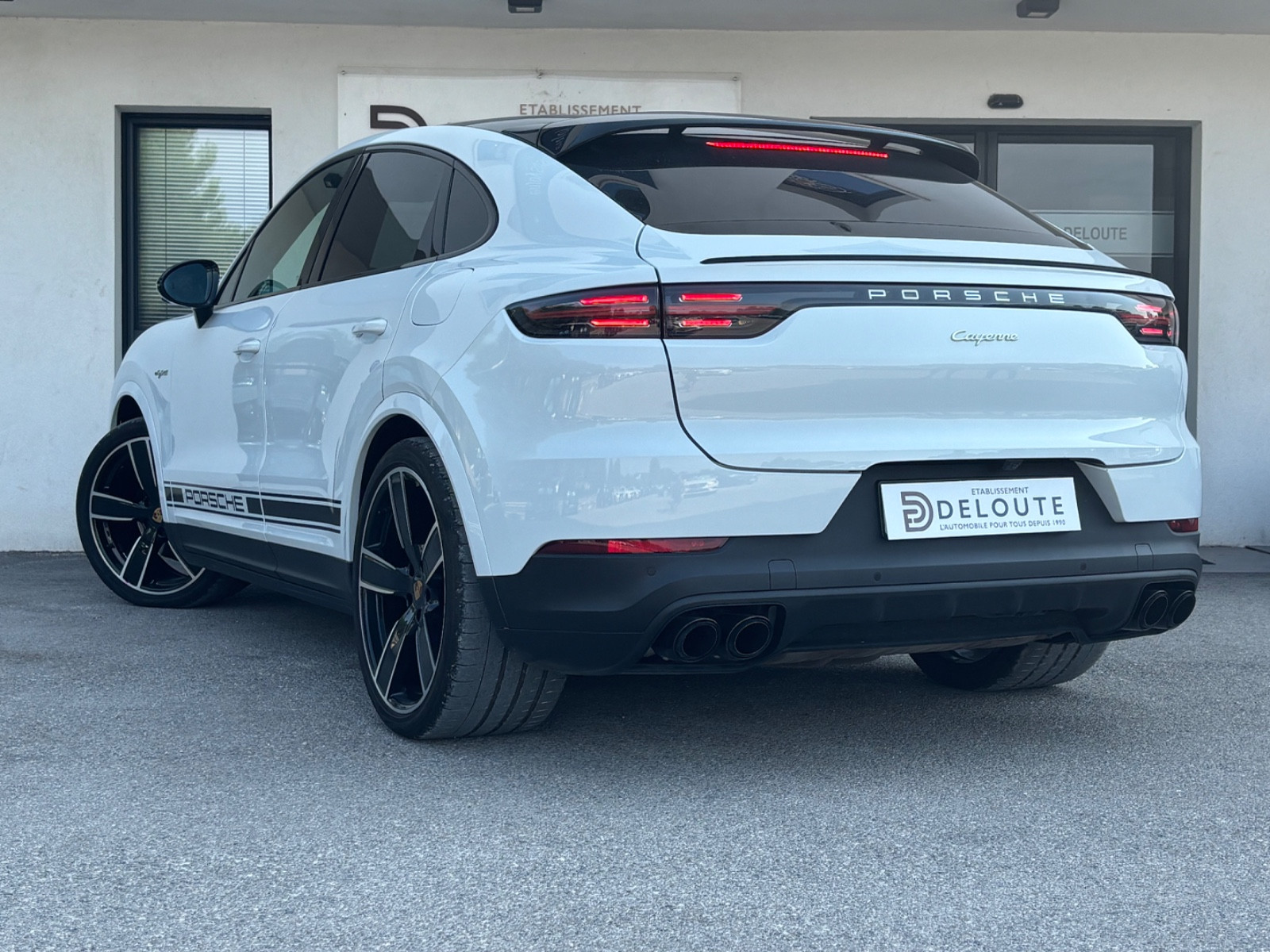 porsche-cayenne-e-hybrid-tiptronic-20260731105303