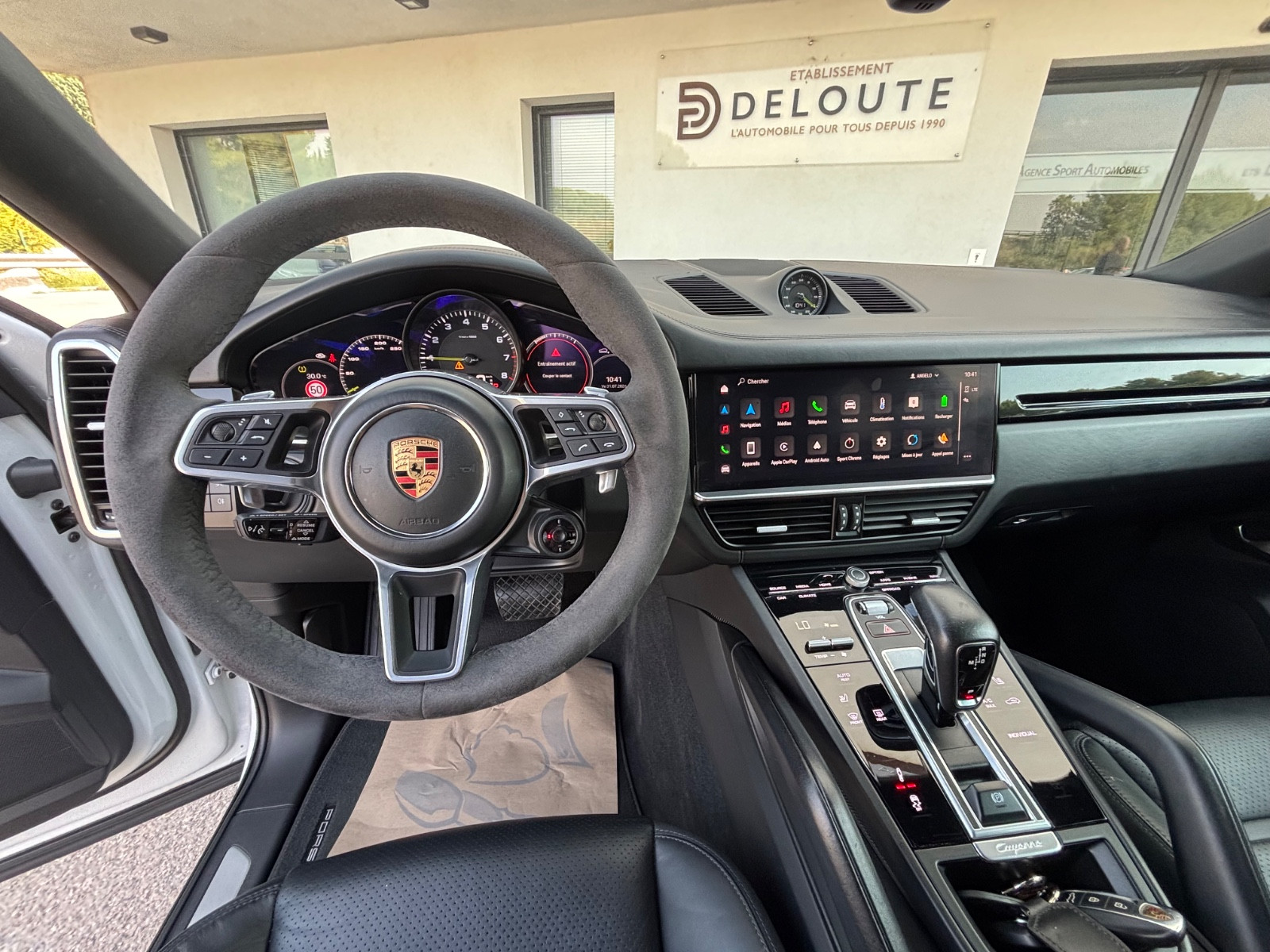 porsche-cayenne-e-hybrid-tiptronic-20260731105322